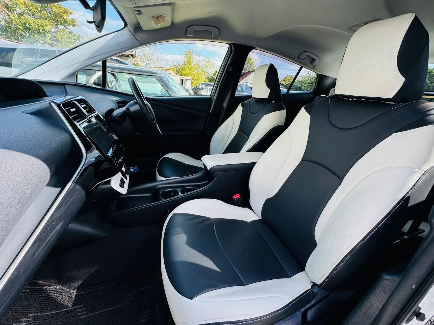 Used Toyota Prius 2022 for sale - 77984170: Photo 16