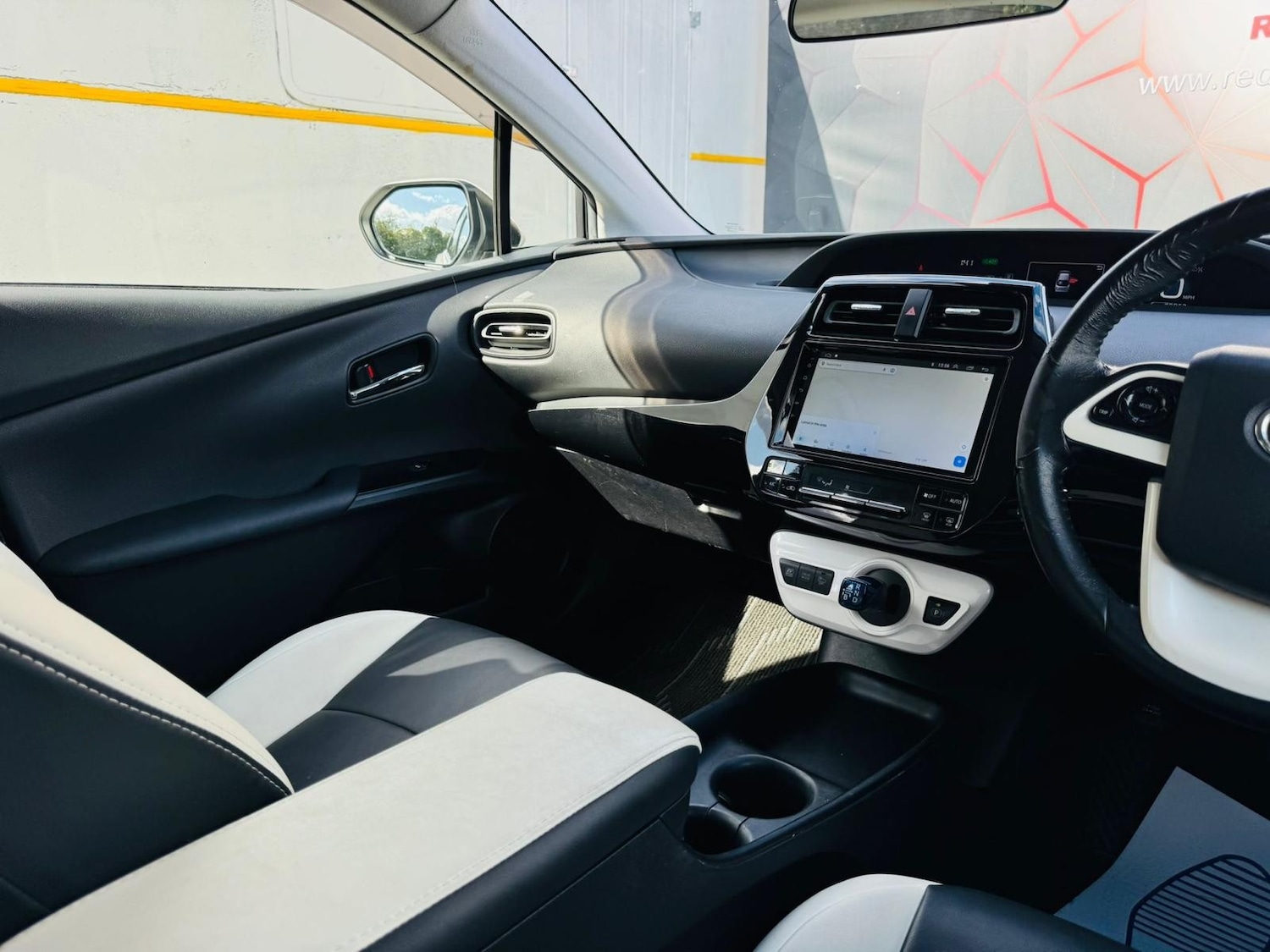 Used Toyota Prius 2022 for sale - 77984170: Photo 22