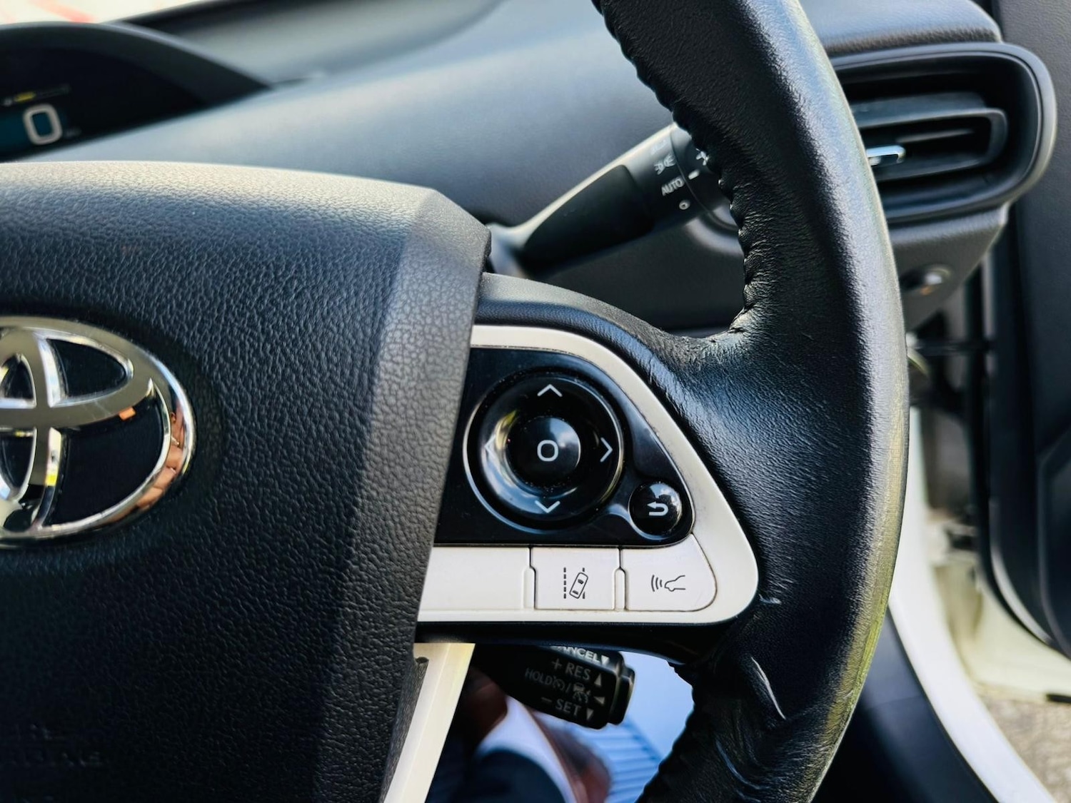 Used Toyota Prius 2022 for sale - 77984170: Photo 24