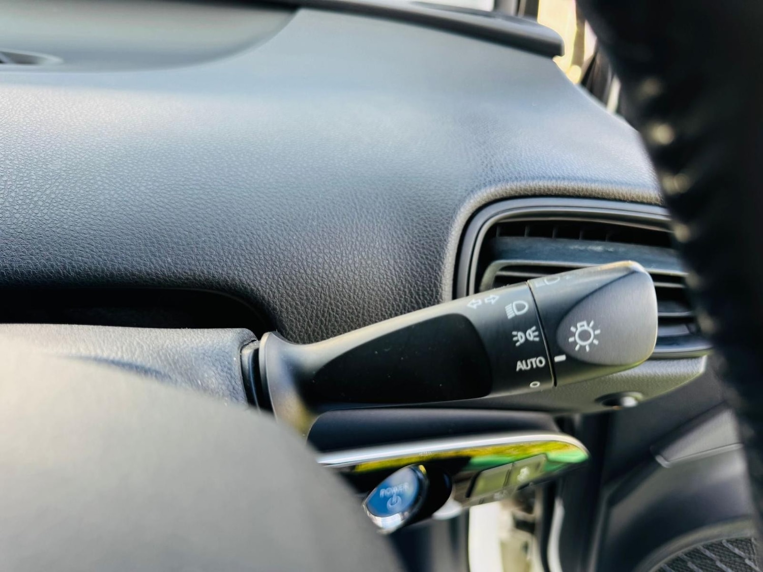 Used Toyota Prius 2022 for sale - 77984170: Photo 25