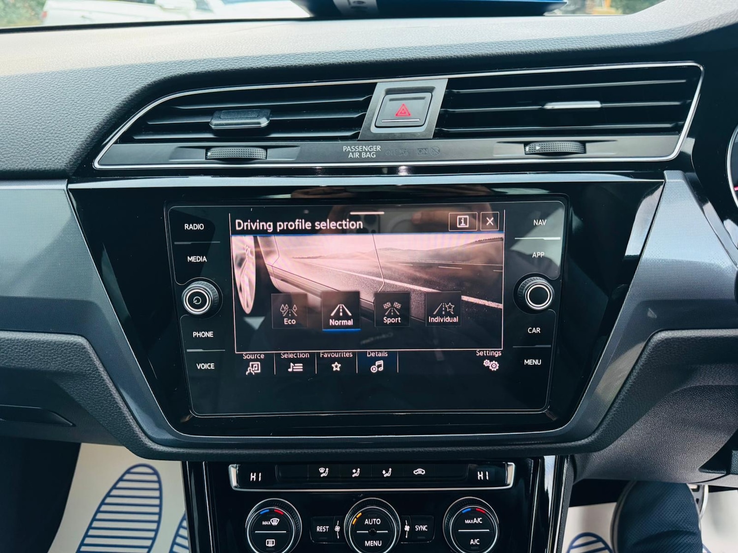 Used Volkswagen Touran 2021 for sale - 76777409: Photo 32