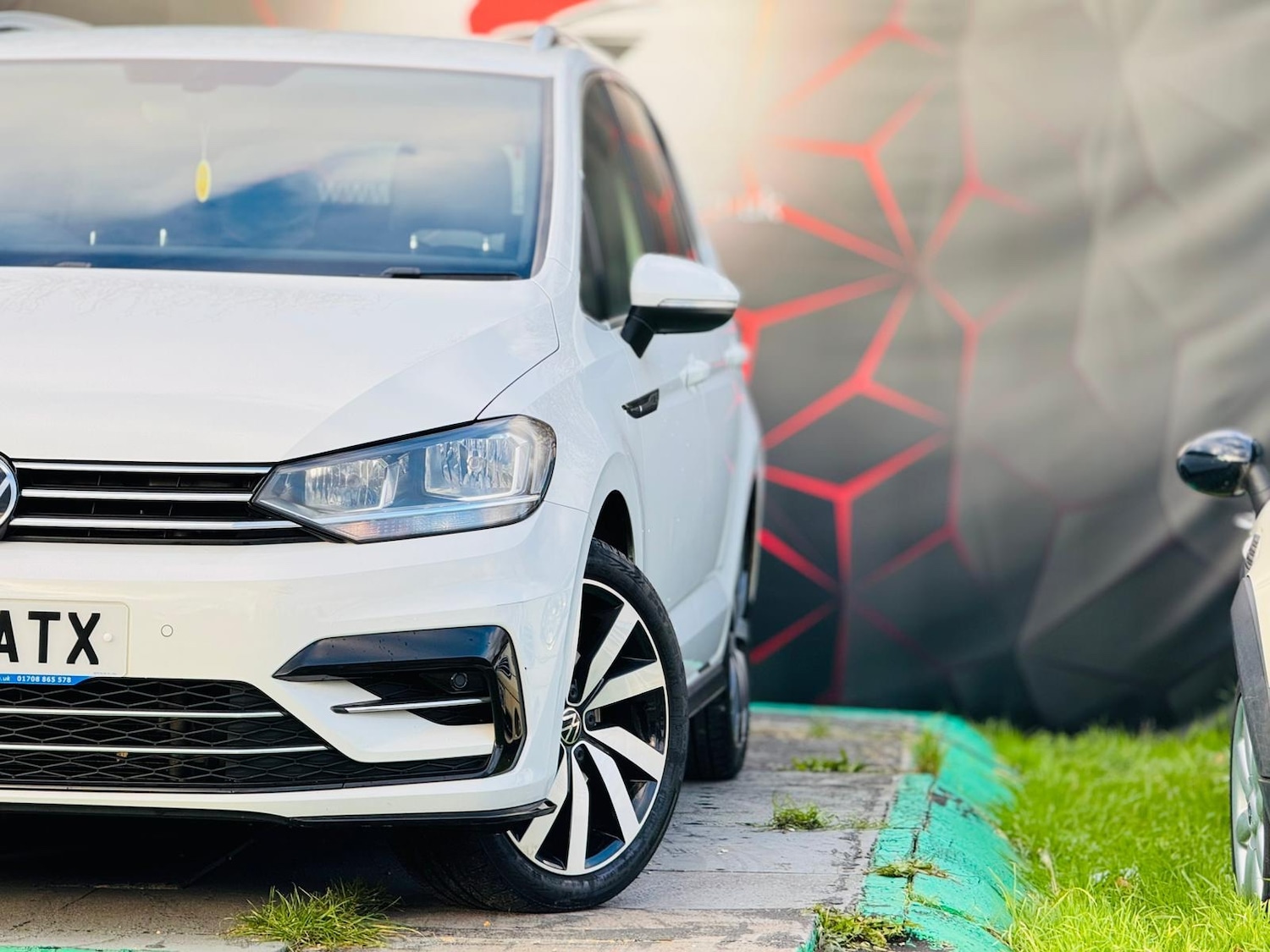Used Volkswagen Touran 2021 for sale - 76777409: Photo 4