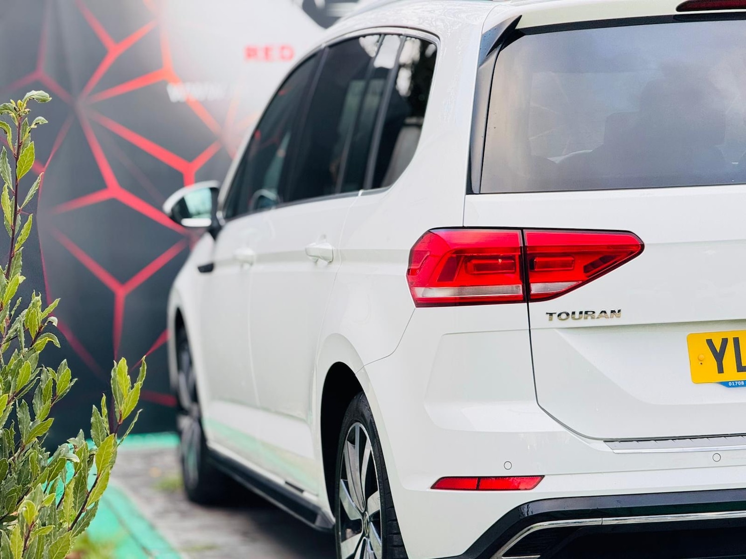 Used Volkswagen Touran 2021 for sale - 76777409: Photo 9