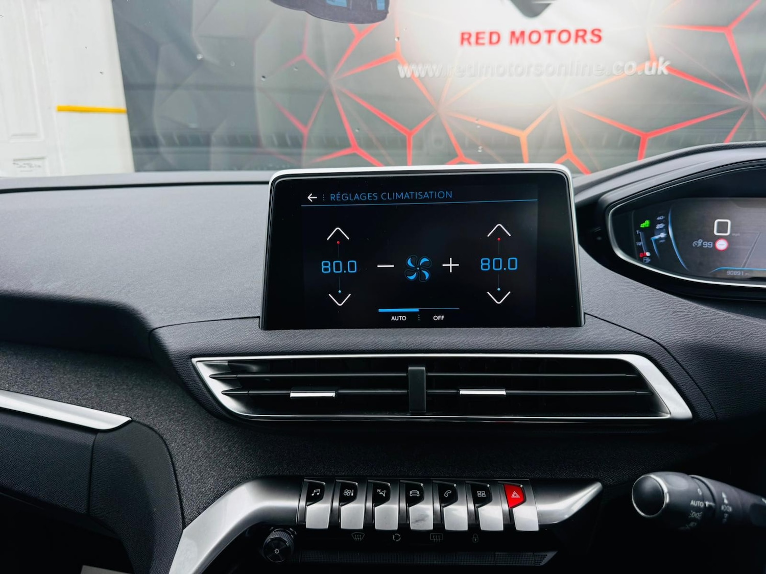 Used Peugeot 5008 2018 for sale - 77052703: Photo 30