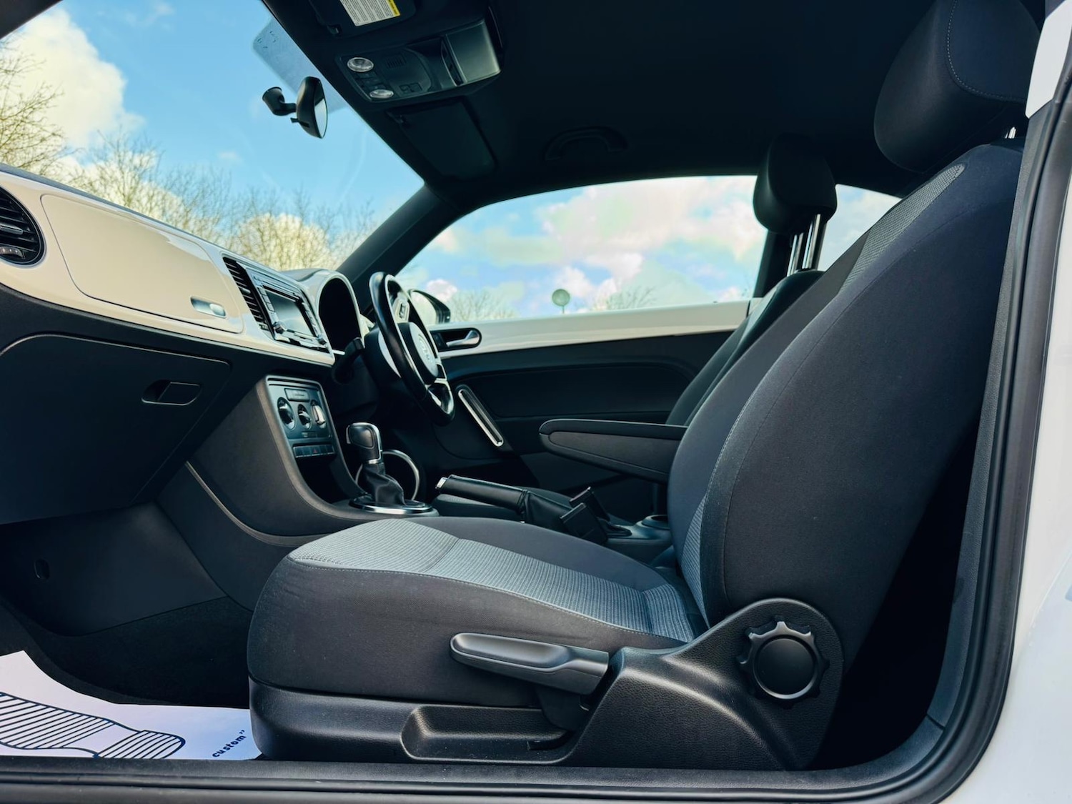 Used Volkswagen Beetle 2012 for sale - 76957665: Photo 16