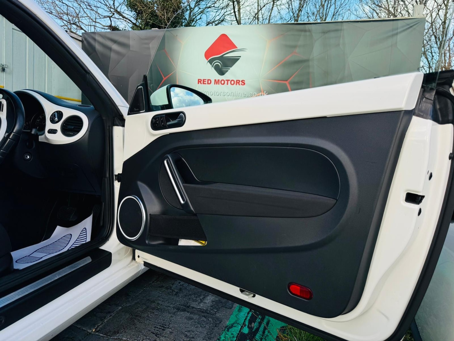 Used Volkswagen Beetle 2012 for sale - 76957665: Photo 18