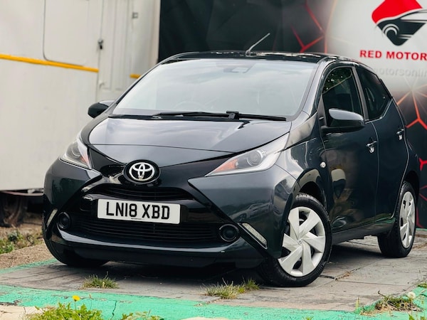Used Toyota Aygo X 2018 for sale - 75632542: Photo 11
