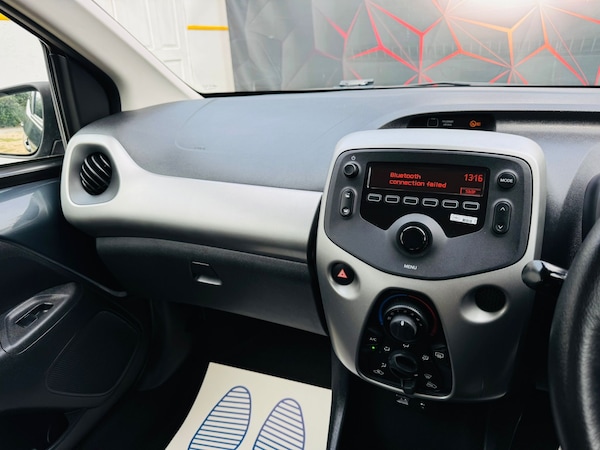 Used Toyota Aygo X 2018 for sale - 75632542: Photo 25