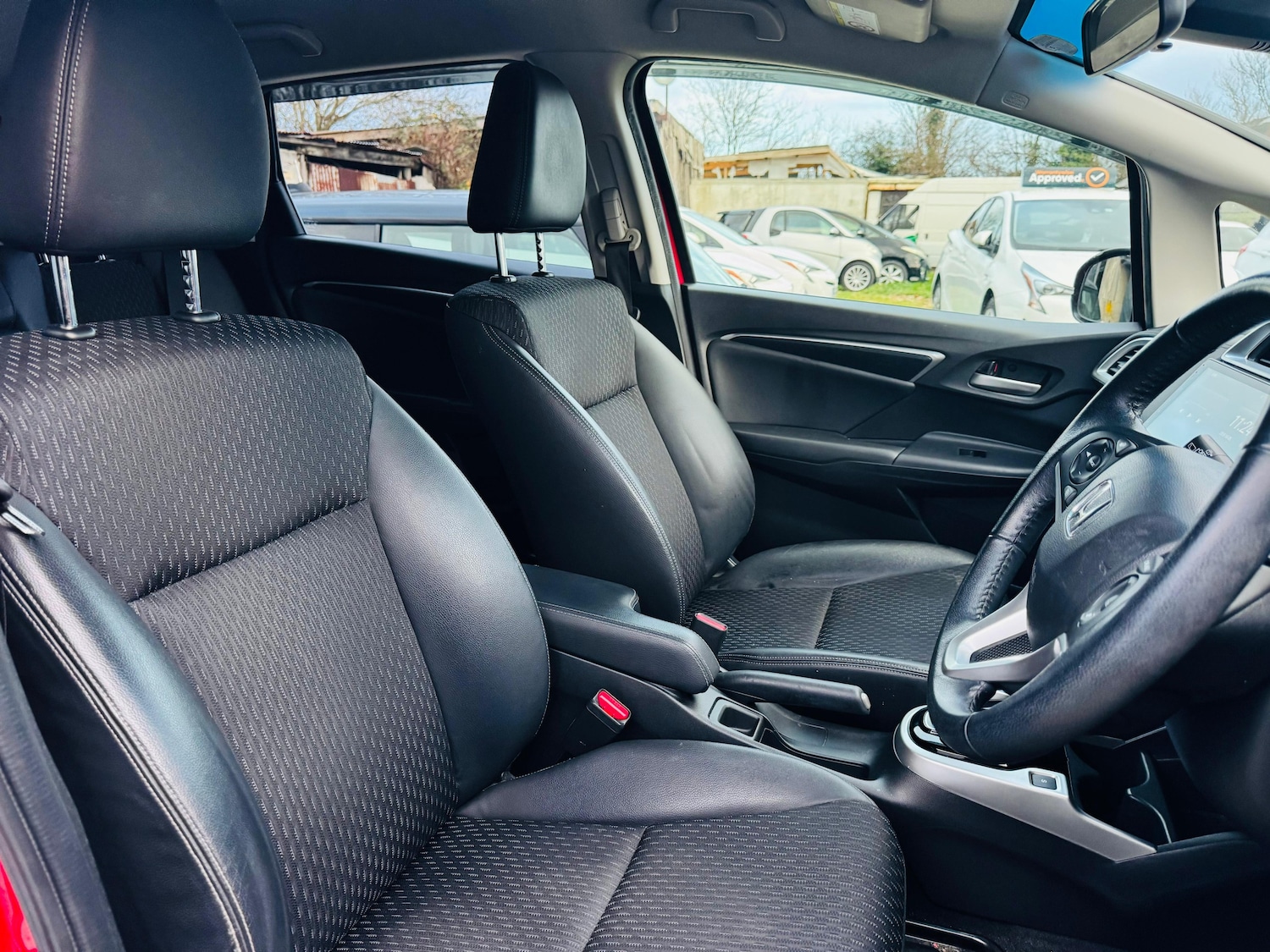 Used Honda Fit 2023 for sale - 76969109: Photo 12