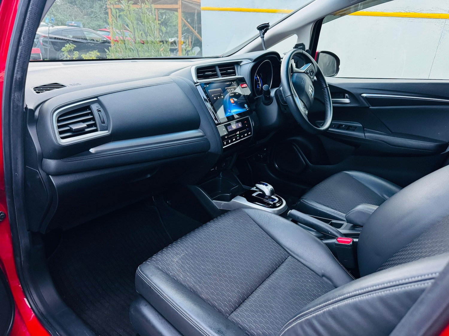 Used Honda Fit 2023 for sale - 76969109: Photo 18