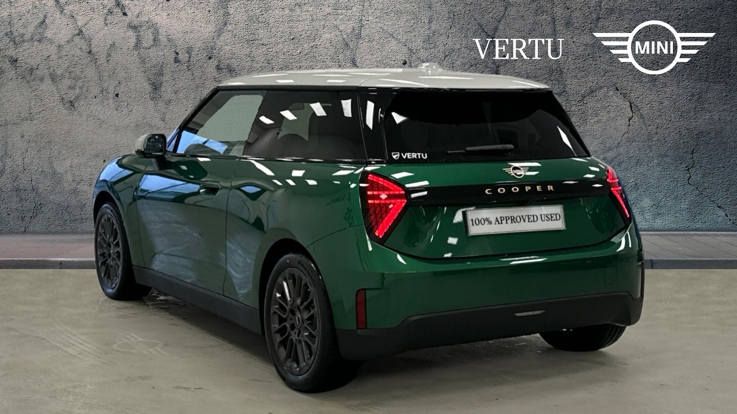 Used MINI Cooper 2025 for sale - 77125647: Photo 2
