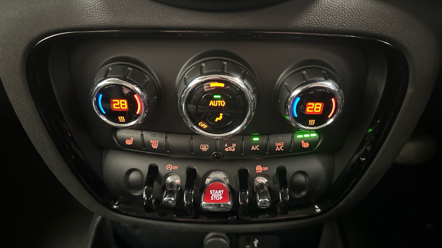 Used MINI Clubman 2020 for sale - 77147902: Photo 32