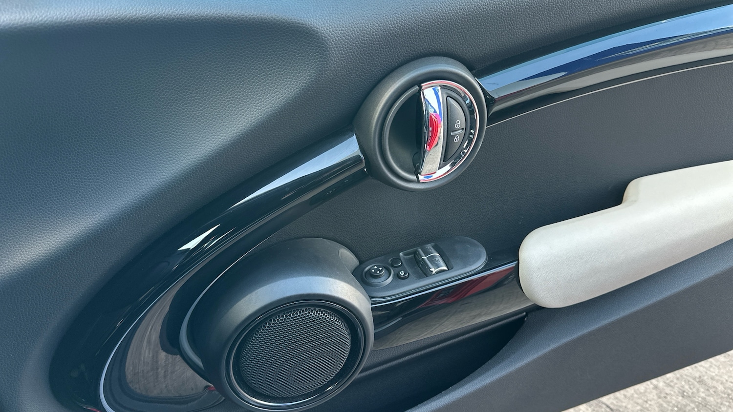 Used MINI Hatch 2023 for sale - 77093735: Photo 20