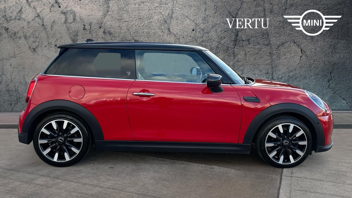 Used MINI Hatch 2023 for sale - 77093735: Photo 3