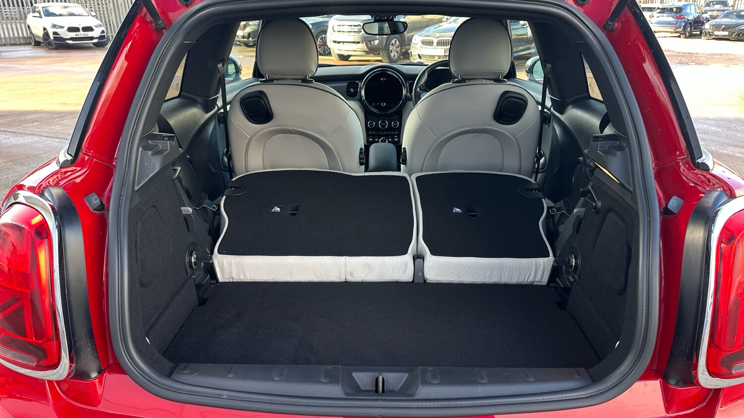 Used MINI Hatch 2023 for sale - 77093735: Photo 31