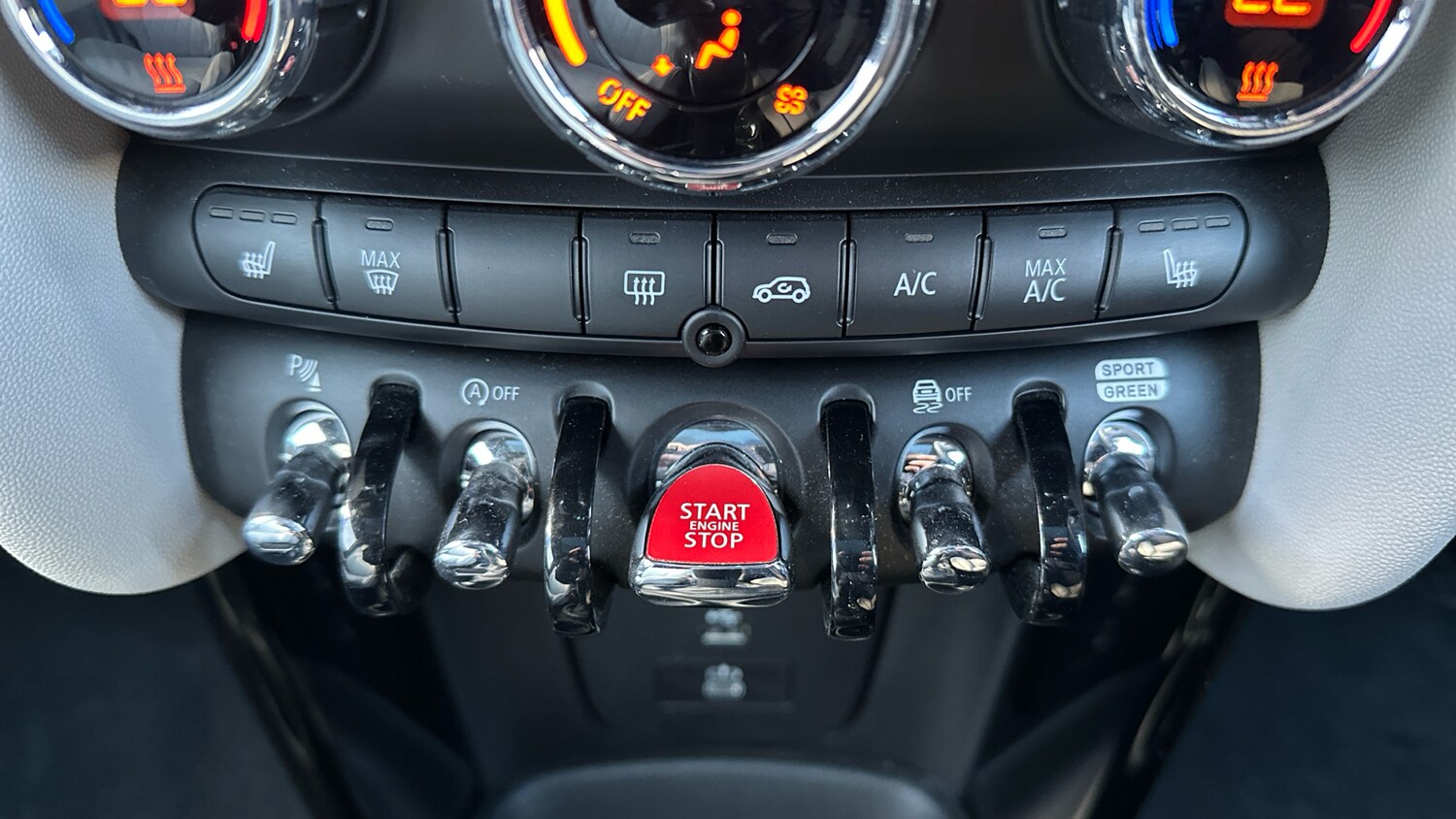 Used MINI Hatch 2023 for sale - 77093735: Photo 36