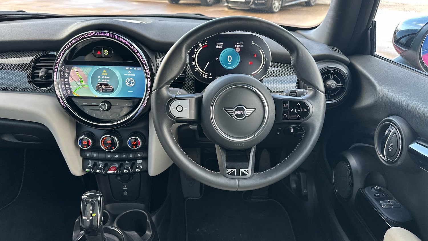 Used MINI Hatch 2023 for sale - 77093735: Photo 5