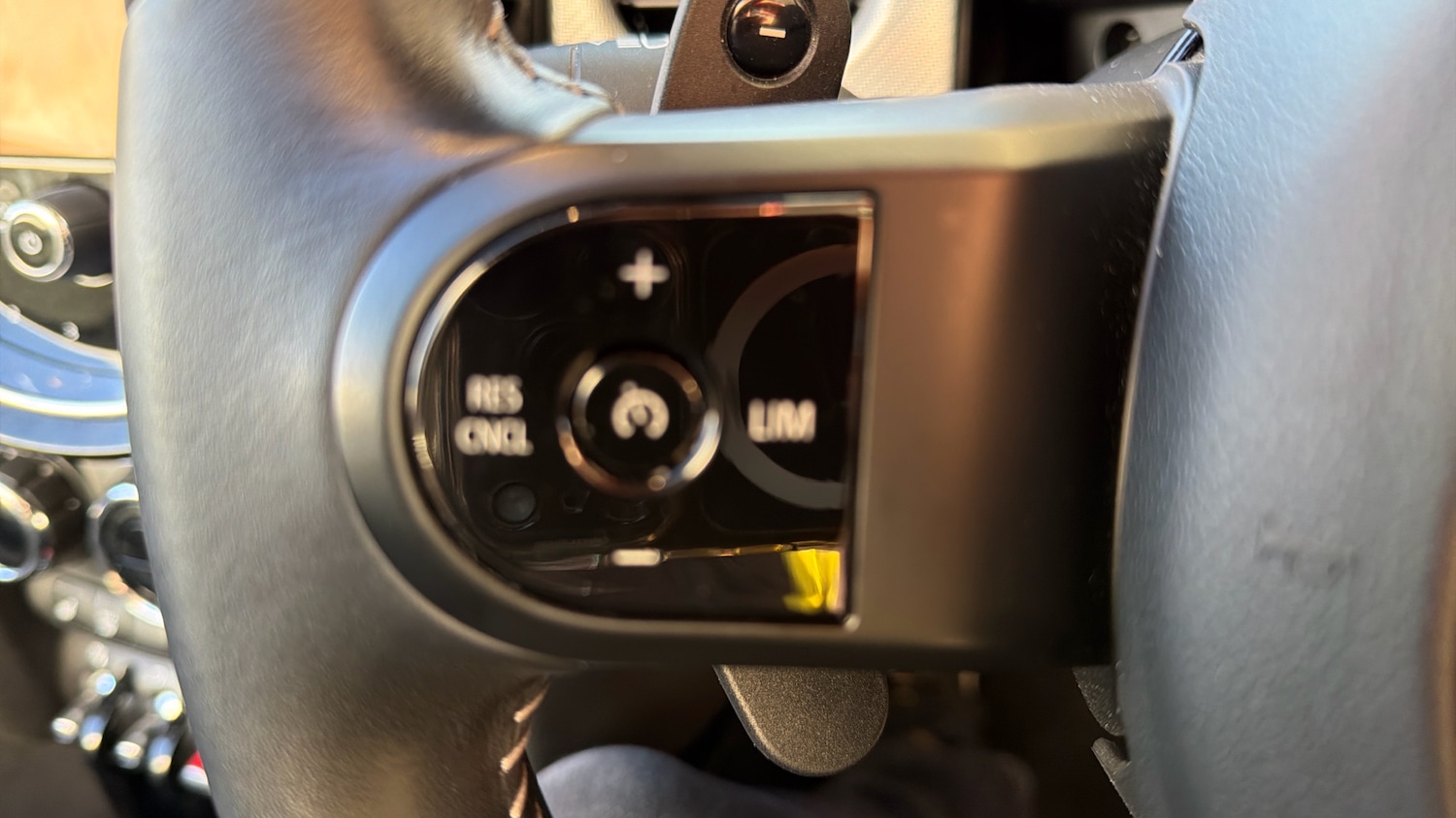 Used MINI Convertible 2023 for sale - 78015104: Photo 17