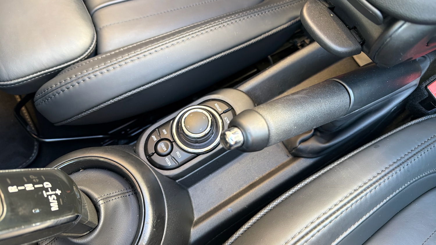 Used MINI Convertible 2023 for sale - 78015104: Photo 19