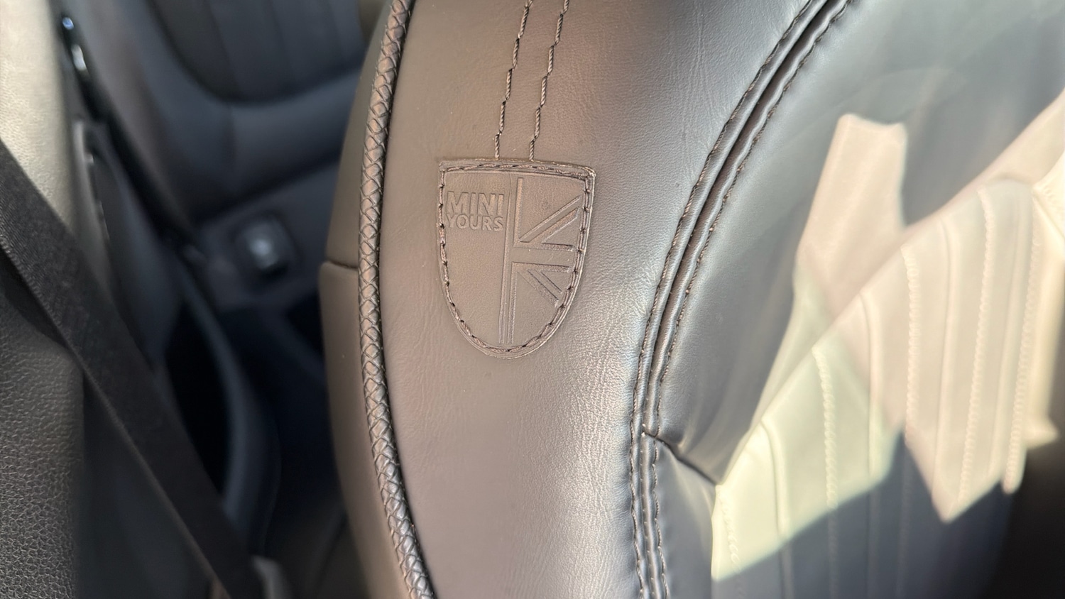 Used MINI Convertible 2023 for sale - 78015104: Photo 33