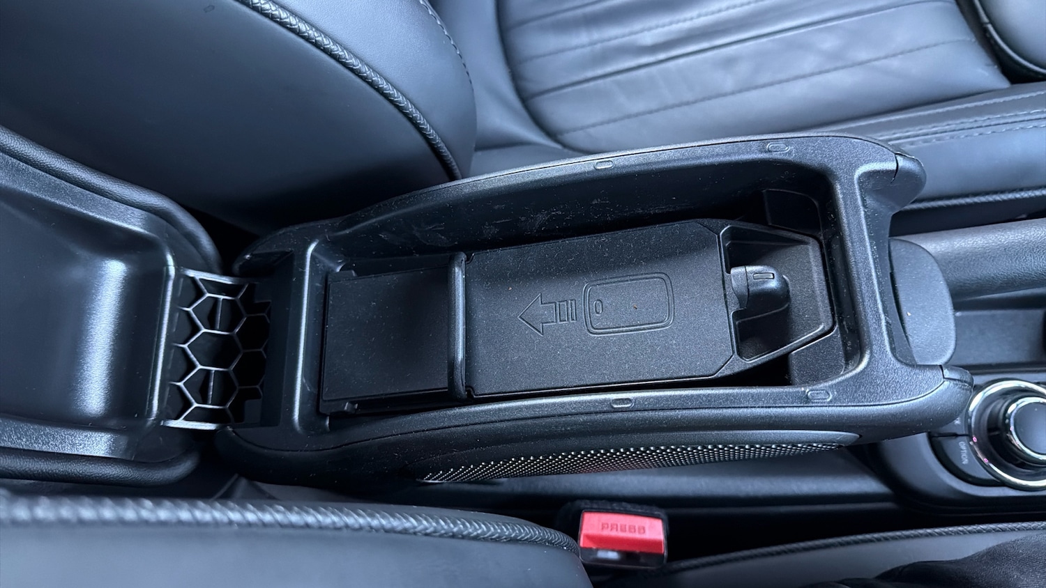 Used MINI Convertible 2023 for sale - 78015104: Photo 41