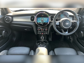 Used MINI Hatch 2023 for sale - 75959373: Photo