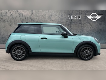 Used MINI Cooper 2024 for sale - 79087415: Photo