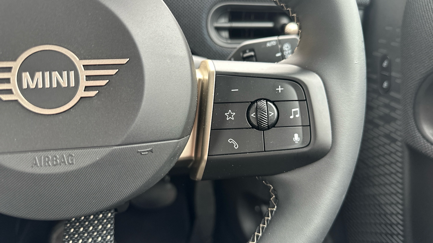 Used MINI Cooper 2024 for sale - 78105441: Photo 18