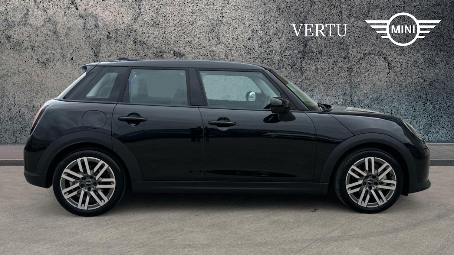 Used MINI Cooper 2024 for sale - 78105441: Photo 3