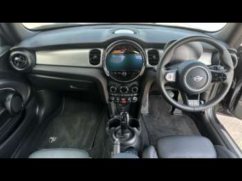 Used MINI Hatch 2023 for sale - 74982058: Photo
