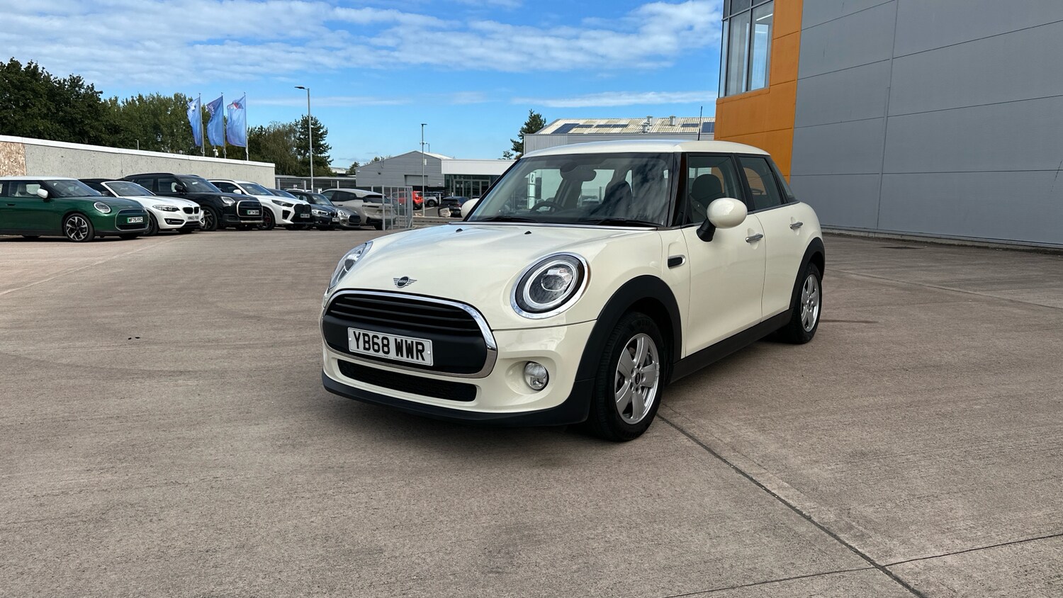 Used MINI Hatch 2018 for sale - 76126214: Photo 25