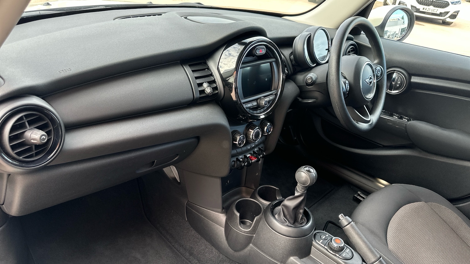 Used MINI Hatch 2018 for sale - 76126214: Photo 7