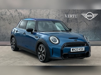 Used MINI Hatch 2023 for sale - 78939353: Photo