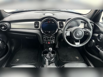 Used MINI Hatch 2023 for sale - 78939353: Photo