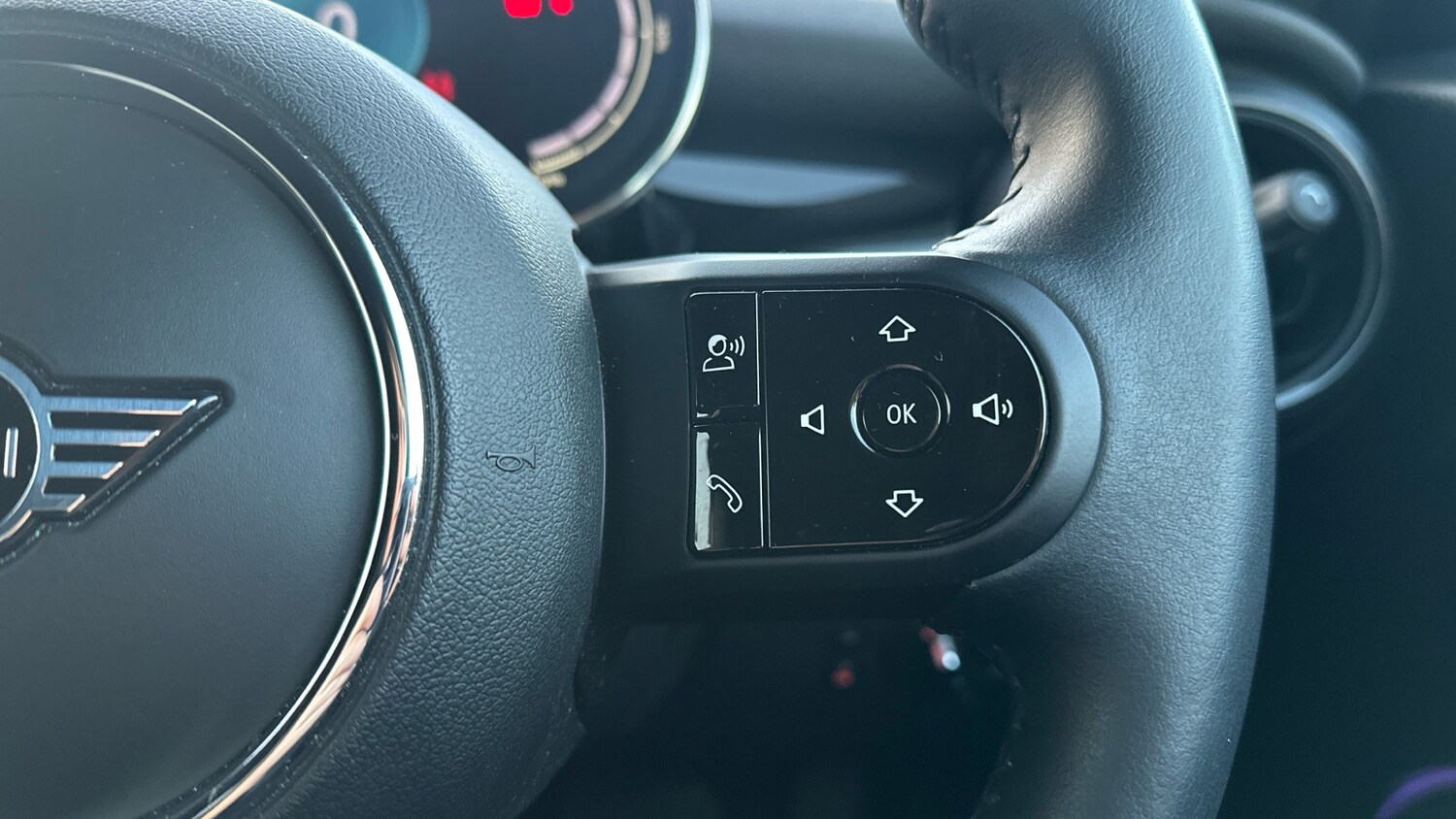 Used MINI Hatch 2022 for sale - 77093734: Photo 19