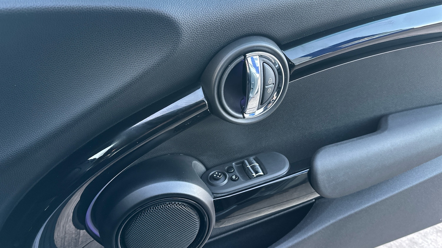 Used MINI Hatch 2022 for sale - 77093734: Photo 20