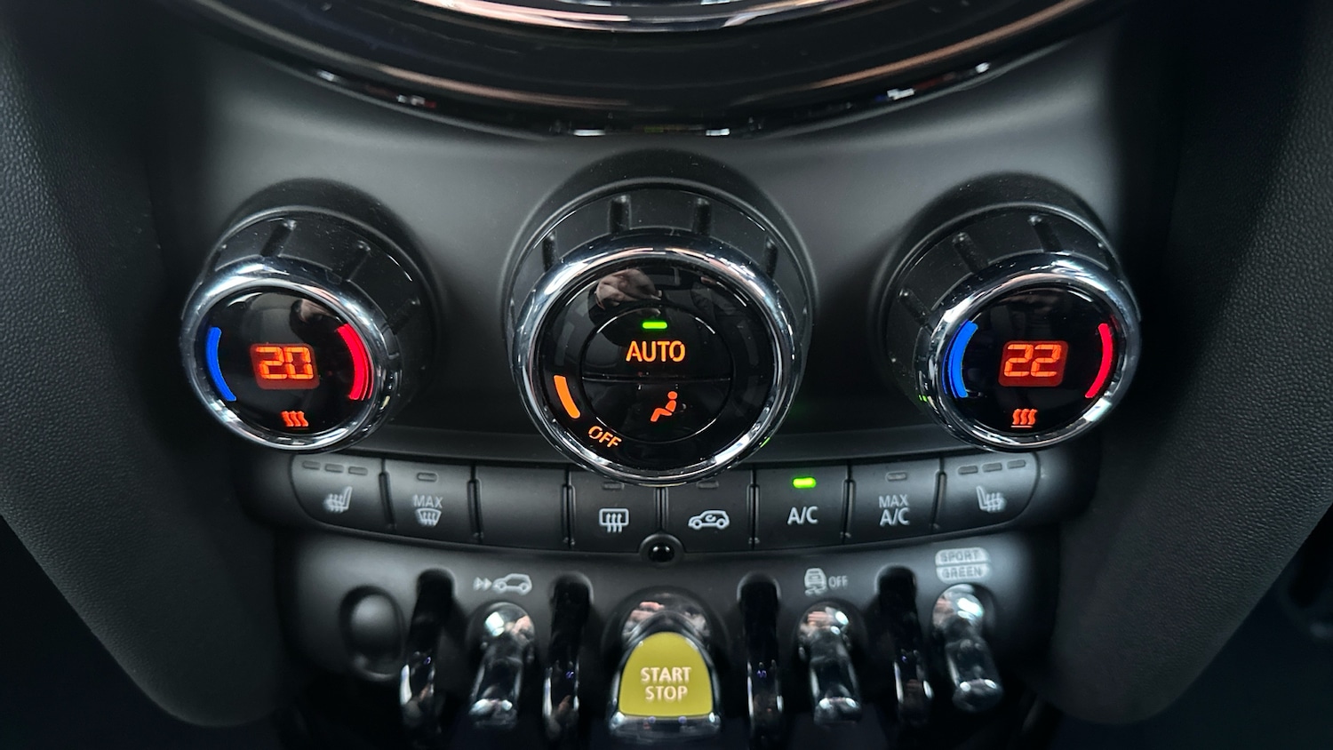 Used MINI Hatch 2022 for sale - 77093734: Photo 33