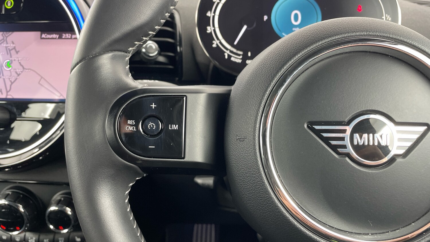 Used MINI Clubman 2022 for sale - 76277083: Photo 17