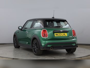 Used MINI Hatch 2023 for sale - 78031407: Photo