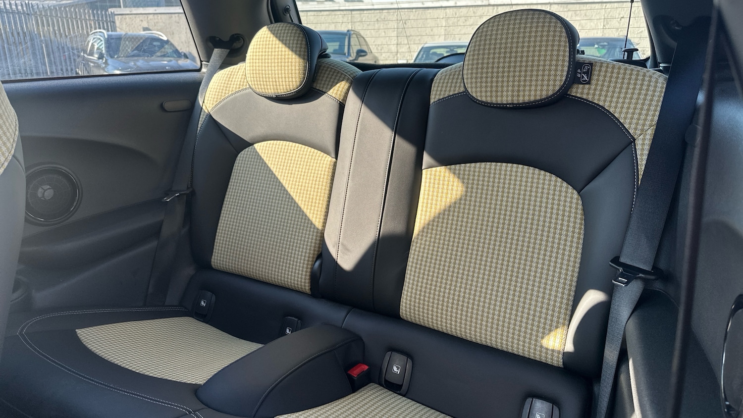 Used MINI Hatch 2023 for sale - 77963076: Photo 12