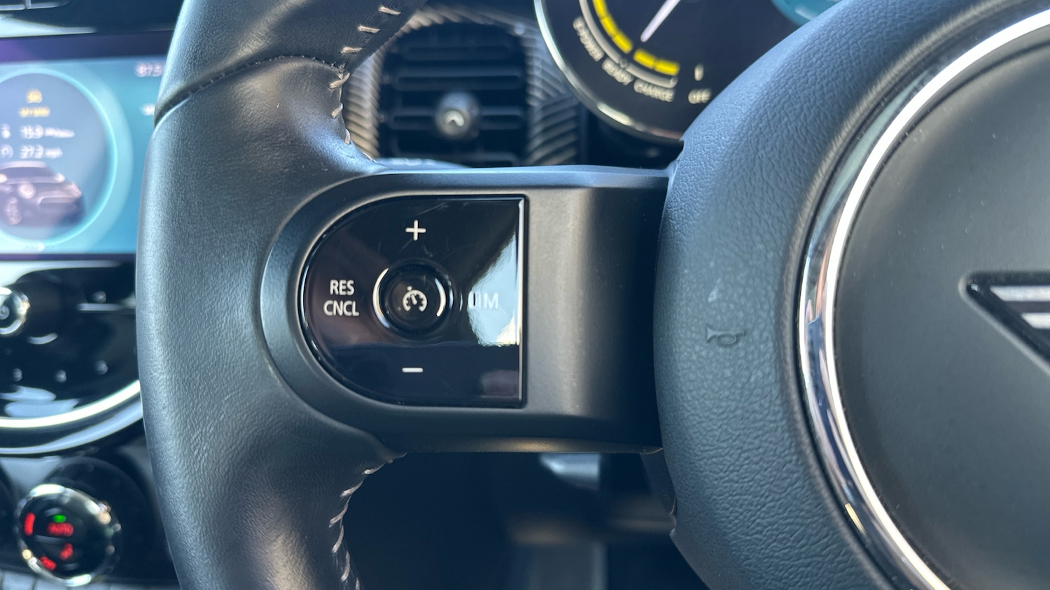 Used MINI Hatch 2023 for sale - 77963076: Photo 17