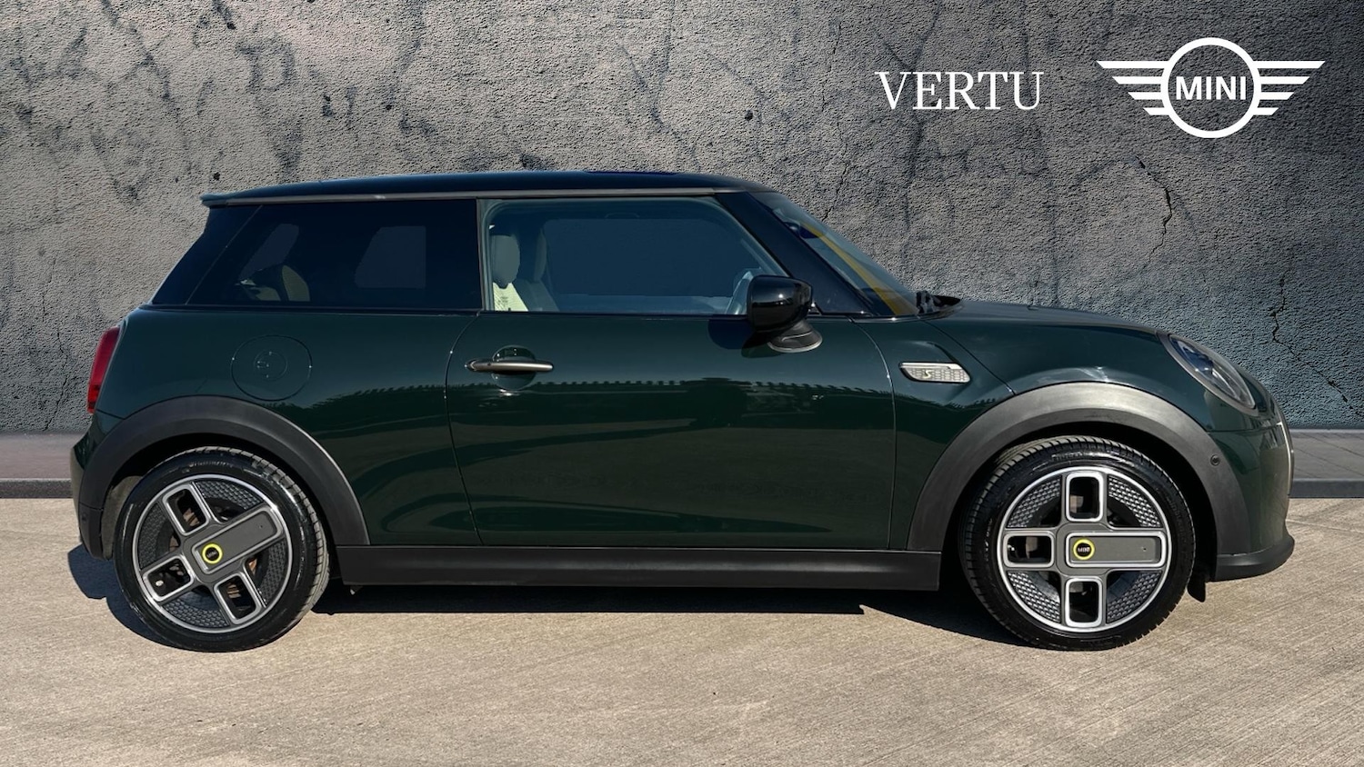 Used MINI Hatch 2023 for sale - 77963076: Photo 3