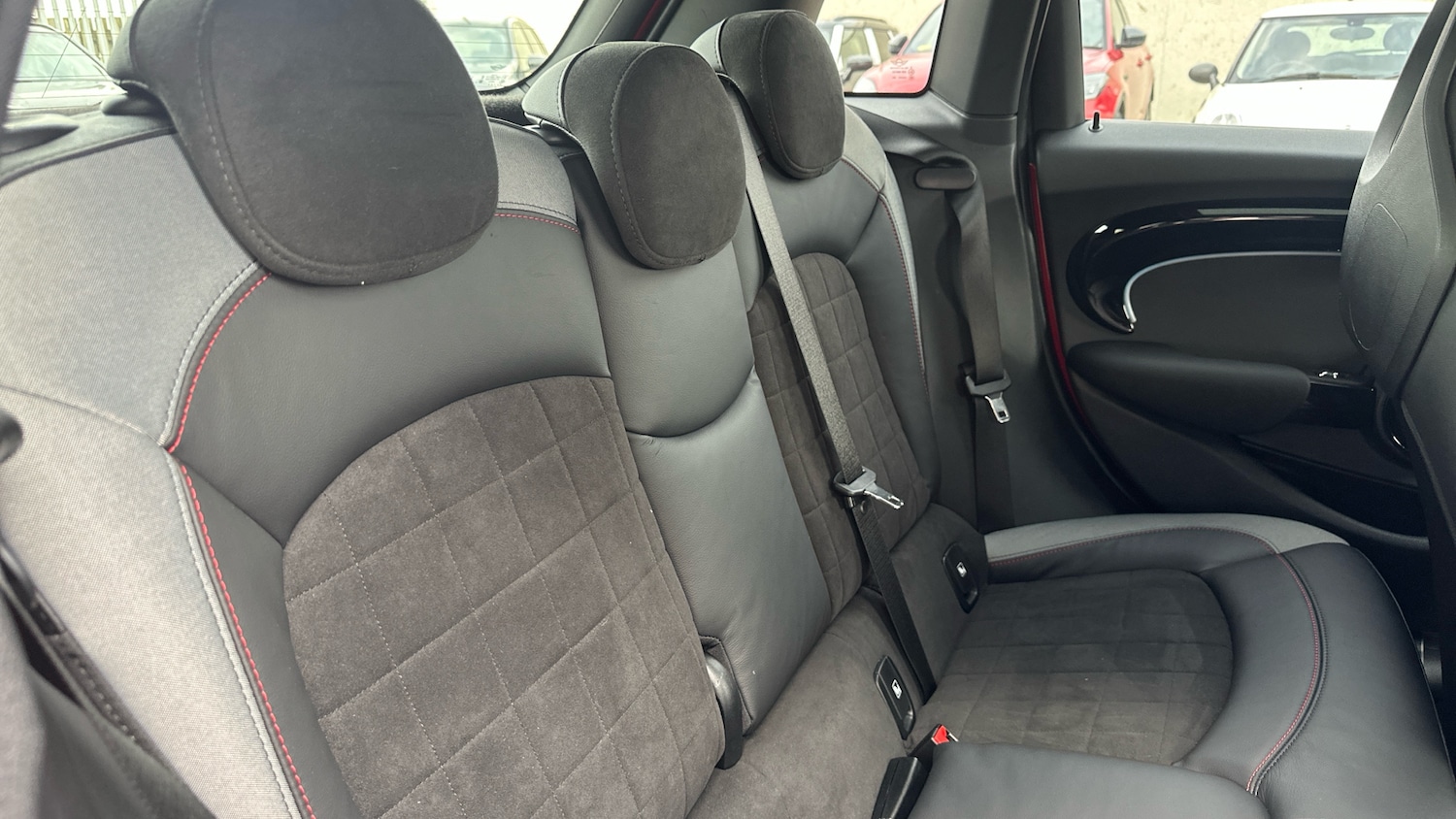 Used MINI Hatch 2023 for sale - 77763325: Photo 12