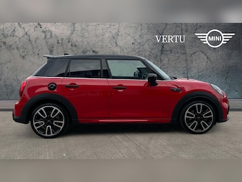 Used MINI Hatch 2023 for sale - 77763325: Photo