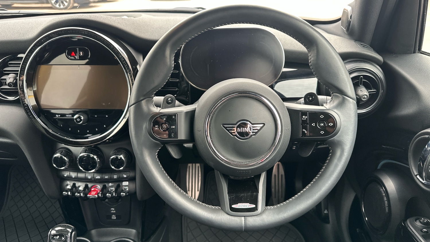 Used MINI Hatch 2023 for sale - 77763325: Photo 5