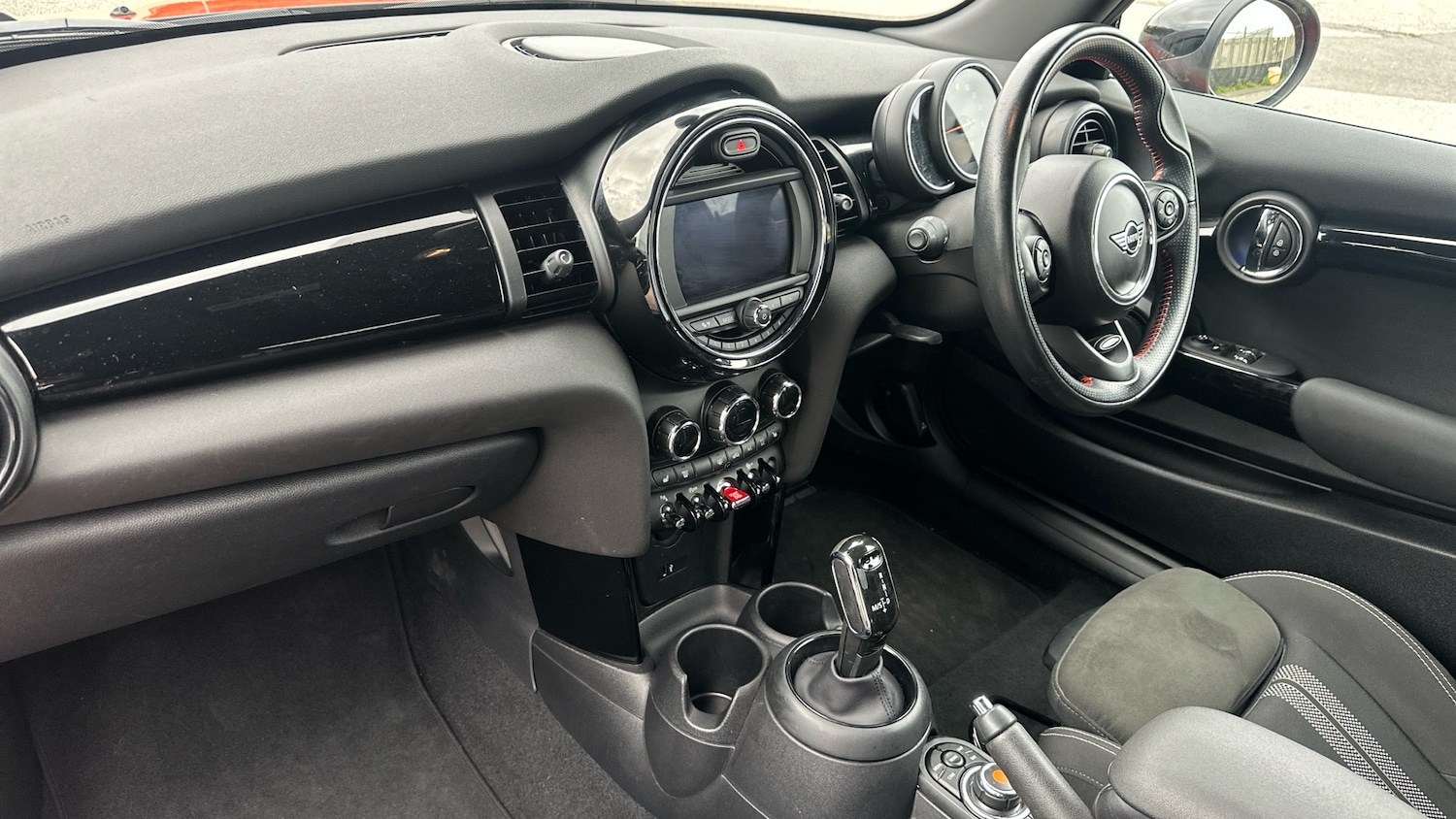 Used MINI Hatch 2019 for sale - 78092619: Photo 7