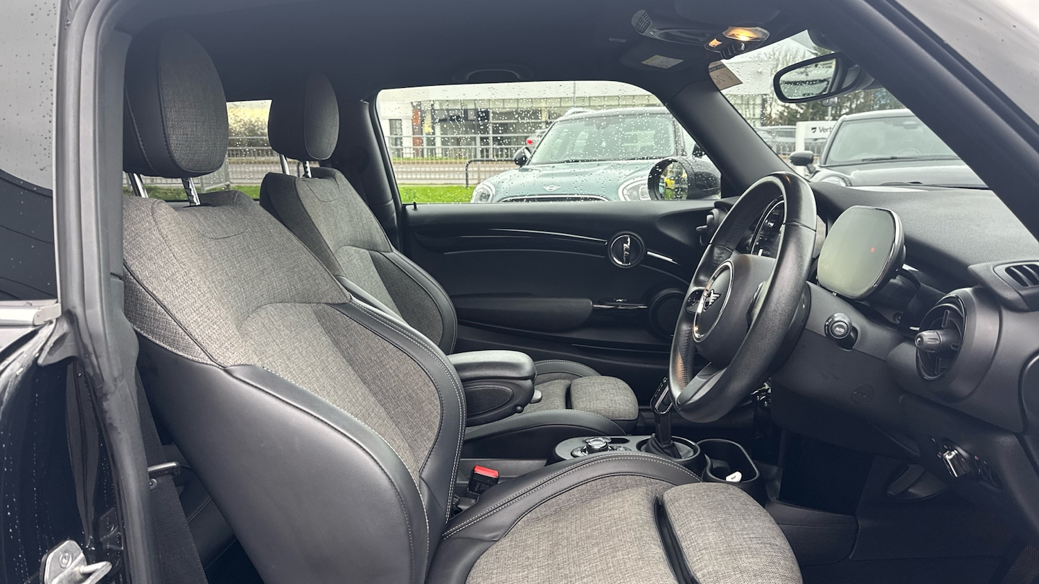 Used MINI Hatch 2022 for sale - 77531791: Photo 11