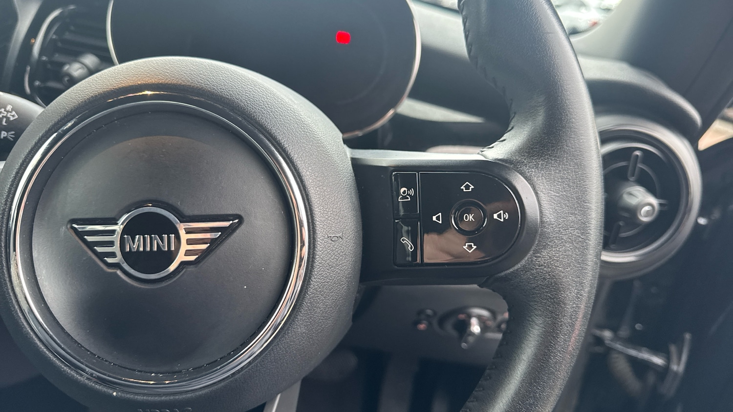 Used MINI Hatch 2022 for sale - 77531791: Photo 18