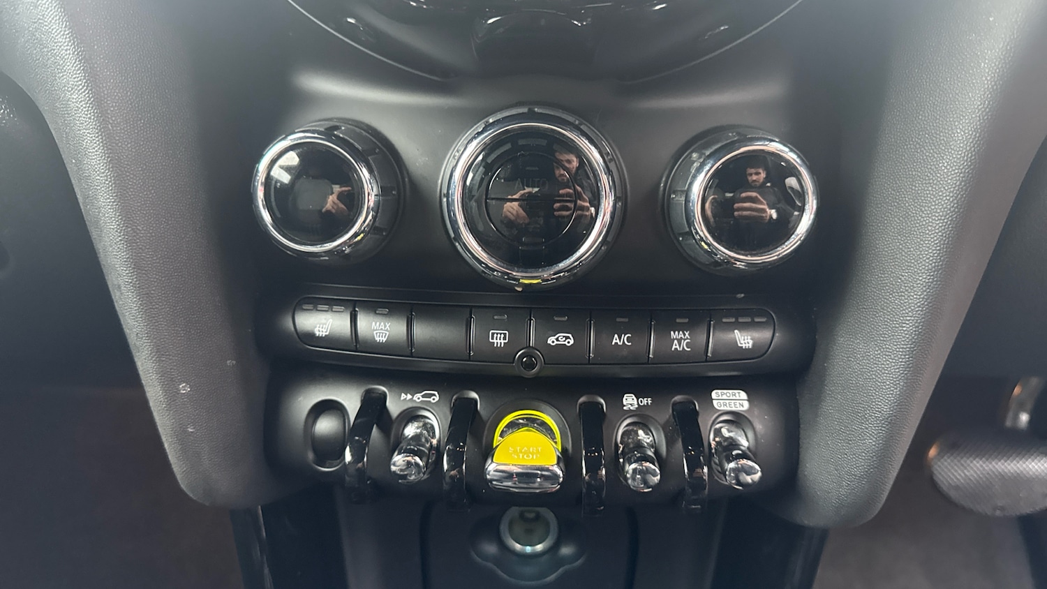 Used MINI Hatch 2022 for sale - 77531791: Photo 27