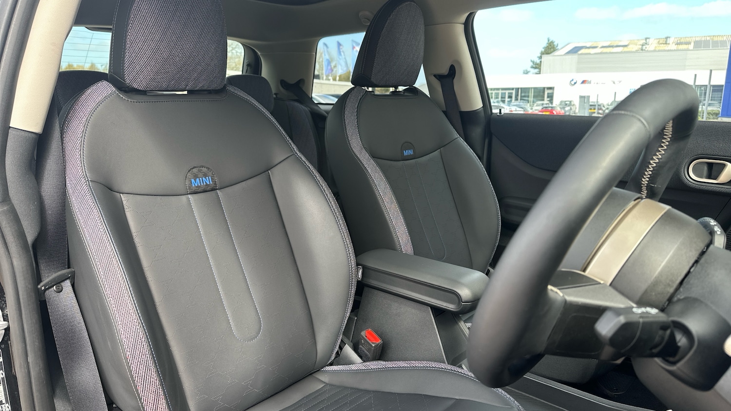 Used MINI Cooper 2024 for sale - 78077514: Photo 11